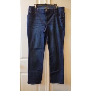 Lee Flex Motion Women Straight Leg Jean, mid rise Size 16W, Blue